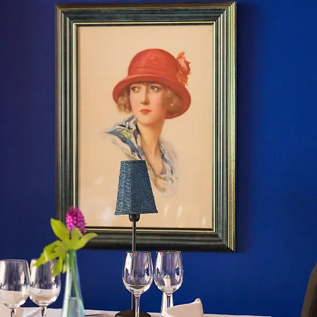 De Bordeaux Отель Пон