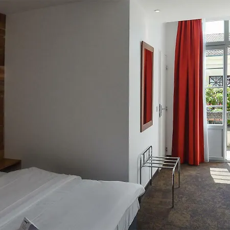 Hotel De Bordeaux